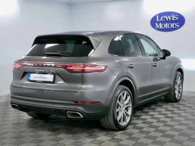 2023 Porsche Cayenne