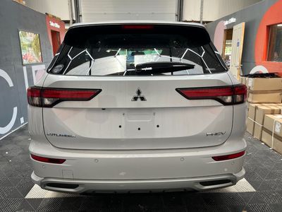 2024 Mitsubishi Outlander