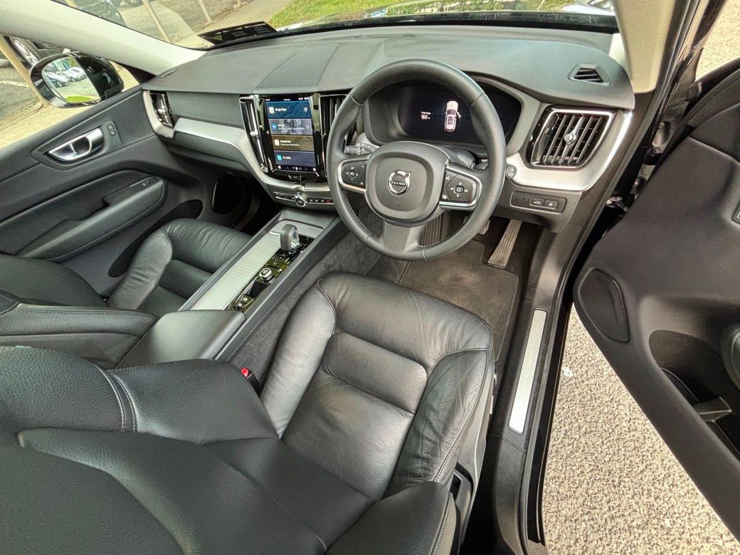 2023 Volvo XC60