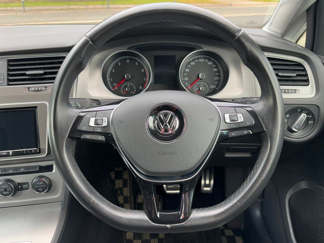 2016 Volkswagen Golf