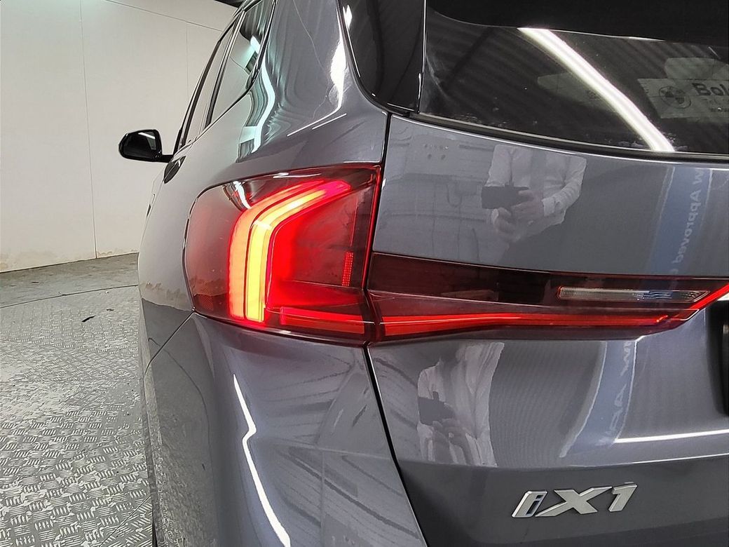 2024 BMW iX1