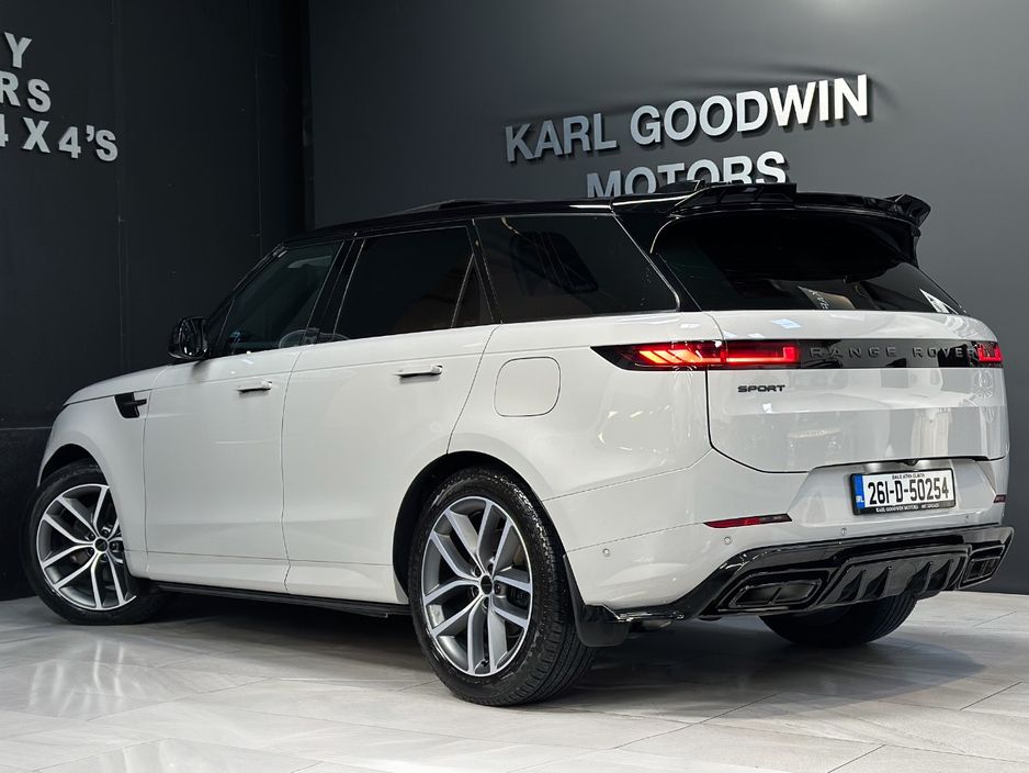 2026 Land Rover Range Rover Sport