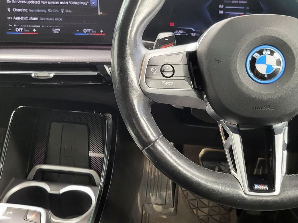 2023 BMW X1