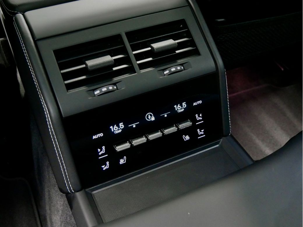 2025 Porsche Panamera