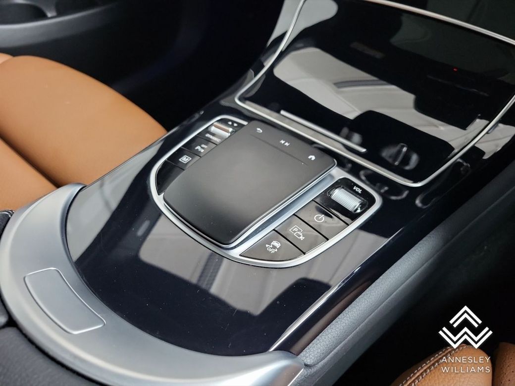 2022 Mercedes-Benz GLC Class