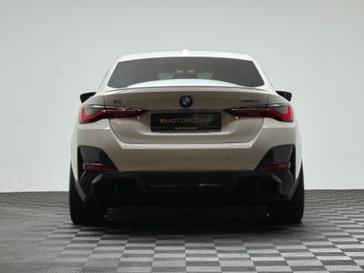 2024 BMW i4