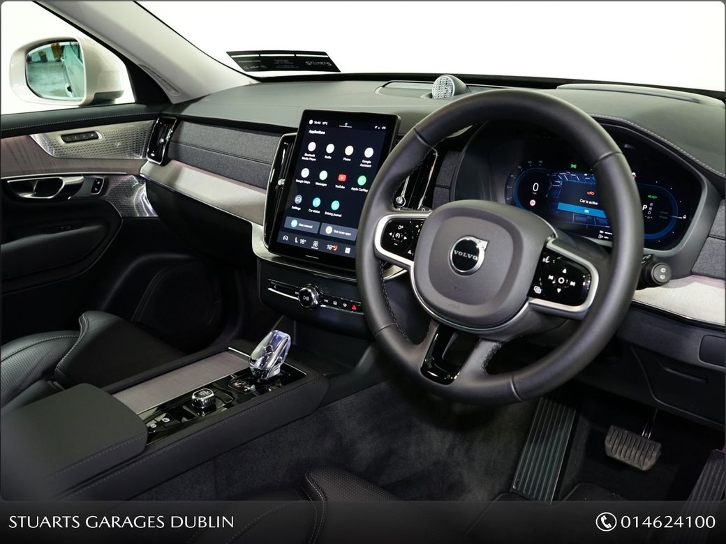 2025 Volvo XC90