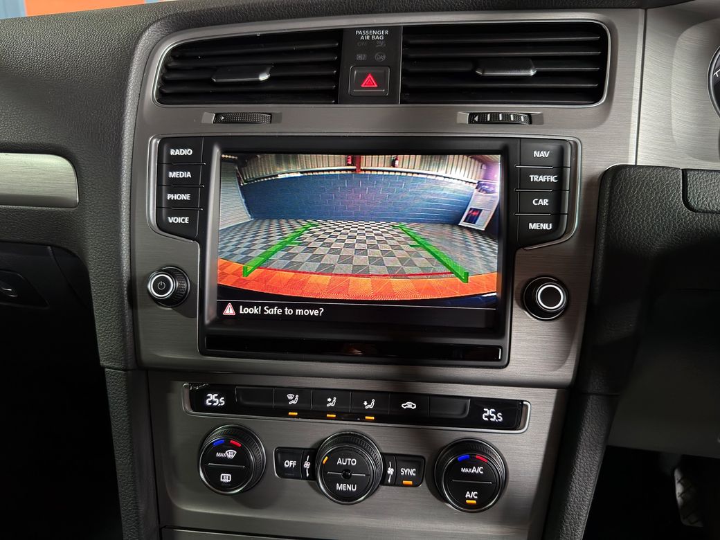 2015 Volkswagen Golf