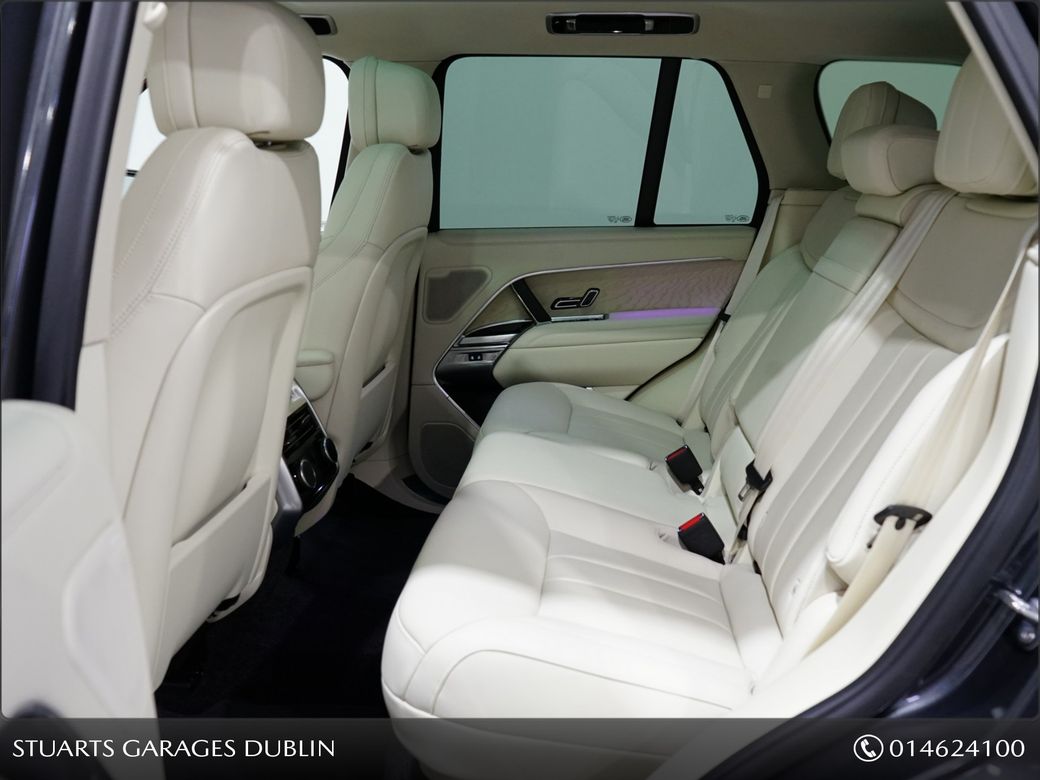 2025 Land Rover Range Rover