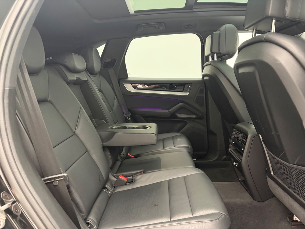 2025 Porsche Cayenne