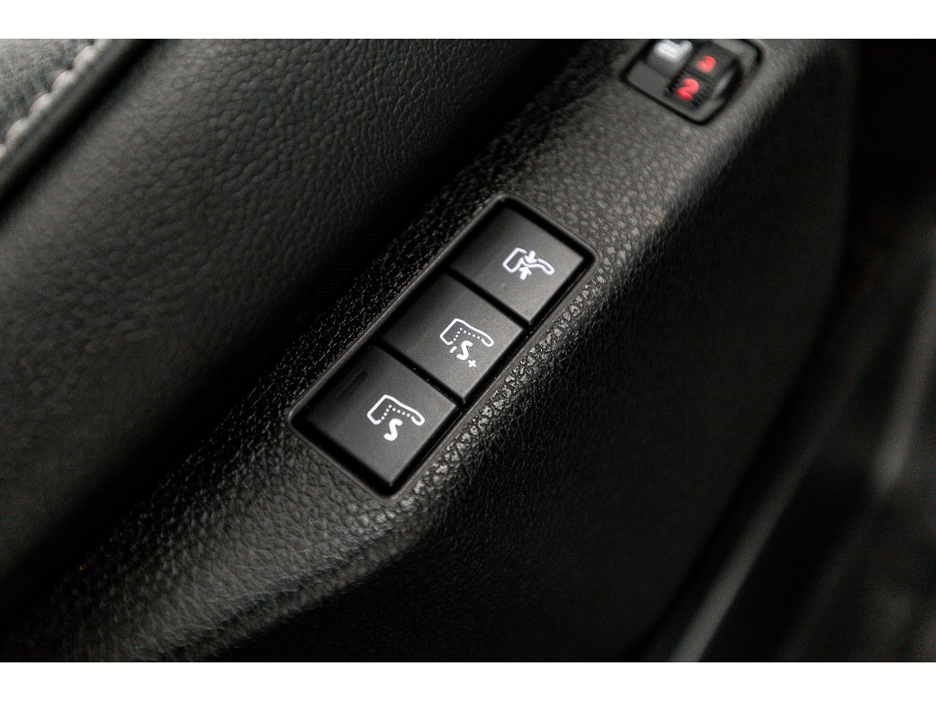 2025 Peugeot Traveller