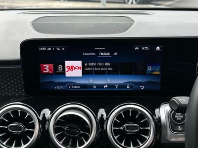2025 Mercedes-Benz GLB Class