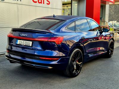 2022 Audi e-tron