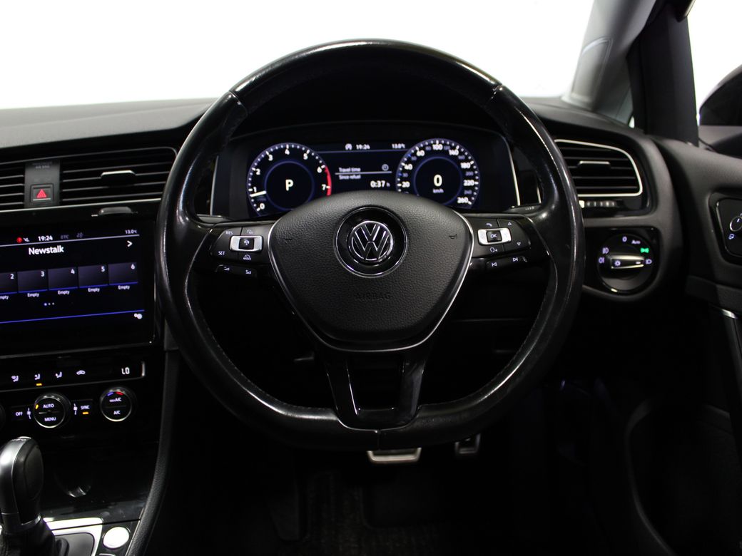2017 Volkswagen Golf