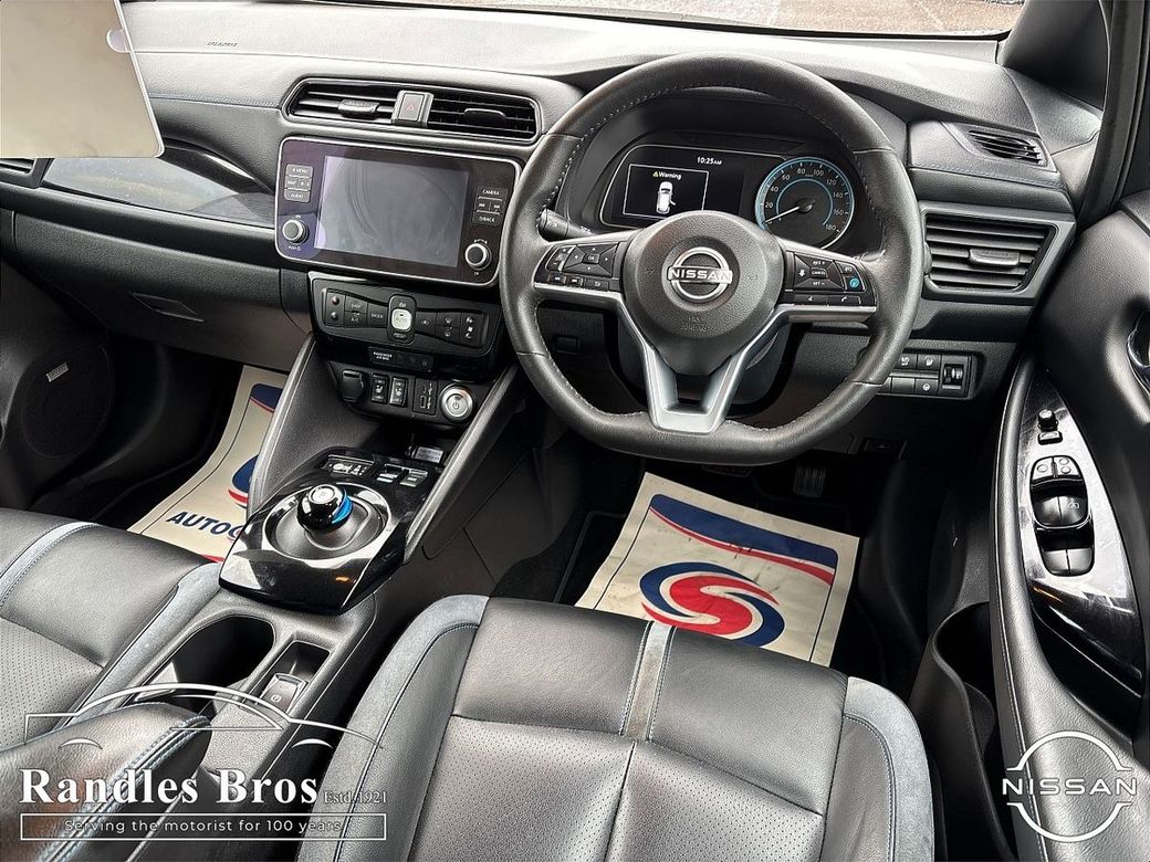 2023 Nissan Leaf