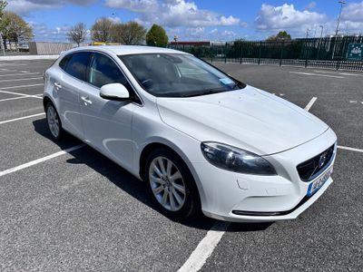 2014 Volvo V40