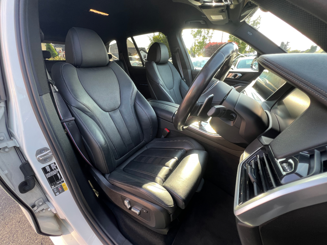 2022 BMW X5