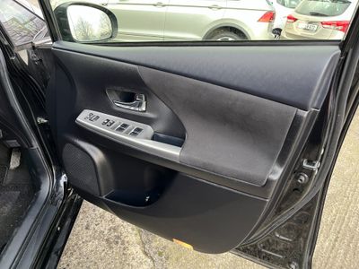 2018 Toyota Prius Alpha