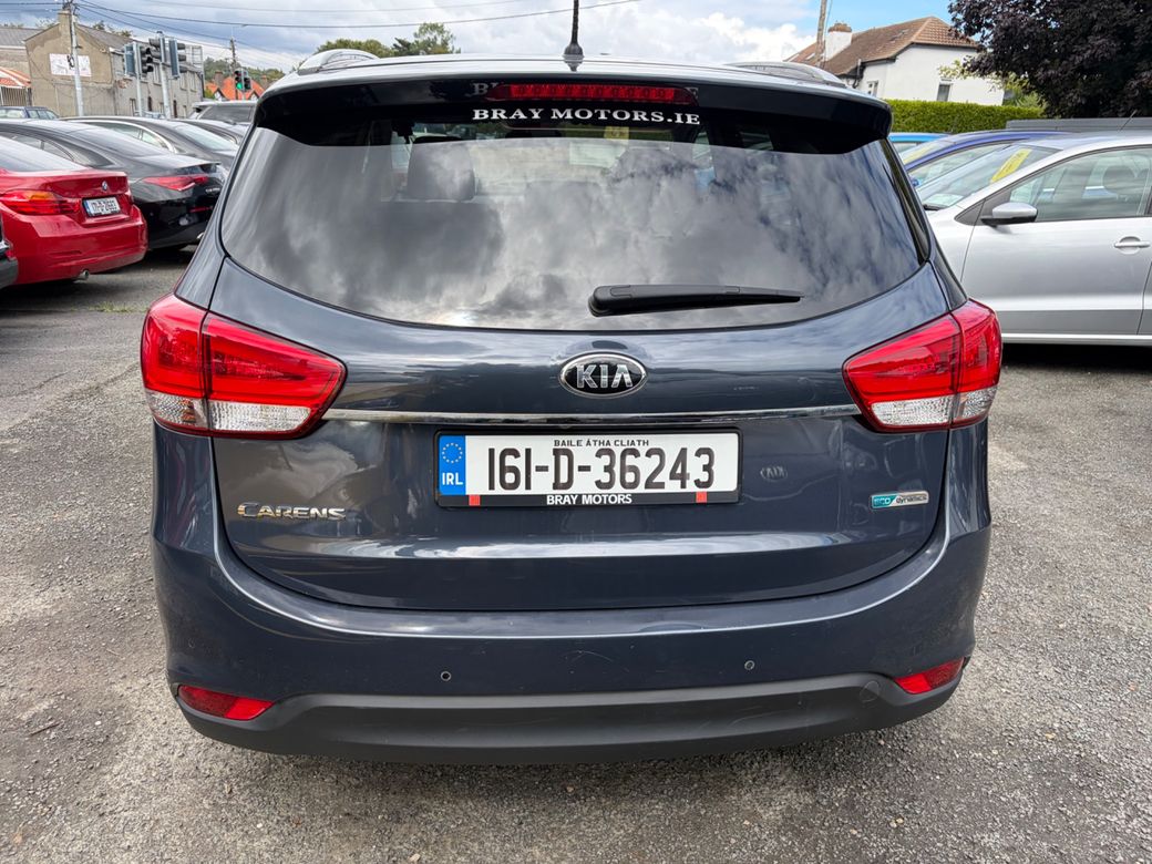 2016 Kia Carens