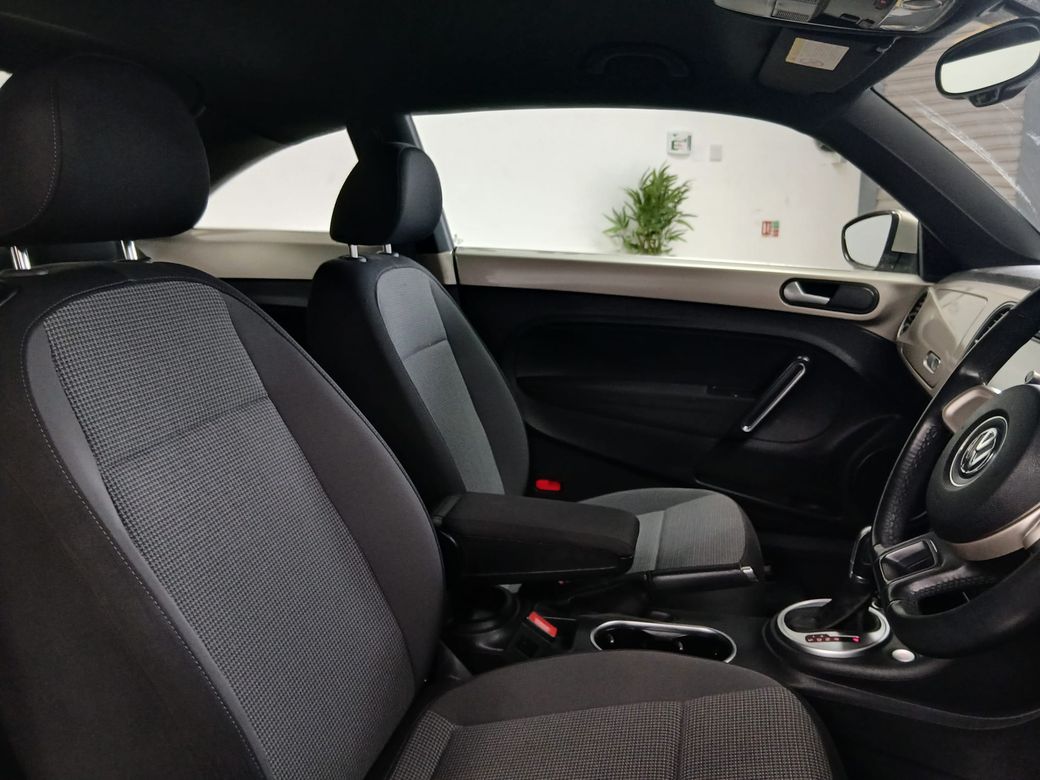 2016 Volkswagen Beetle