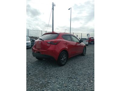 2017 Mazda Demio