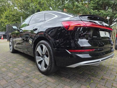 2022 Audi e-tron