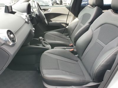 2017 Audi A1