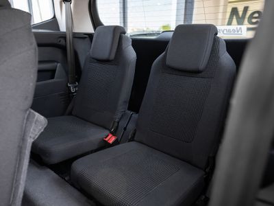 2016 Peugeot 5008