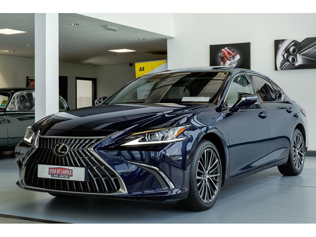 2023 Lexus ES 300h