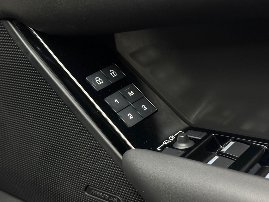 2024 Land Rover Range Rover Velar