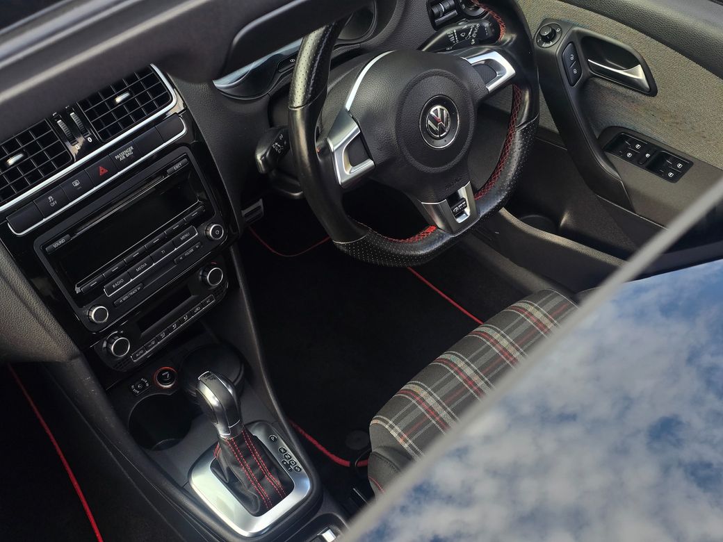 2012 Volkswagen Polo