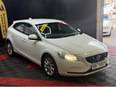 2015 Volvo V40
