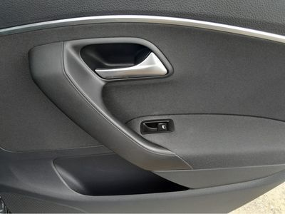 2015 Volkswagen Polo