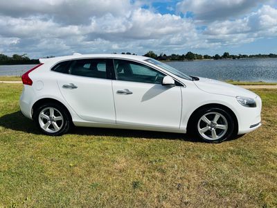 2014 Volvo V40