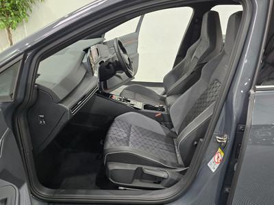 2024 Volkswagen Golf