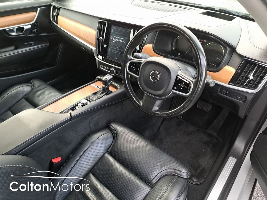 2019 Volvo V90