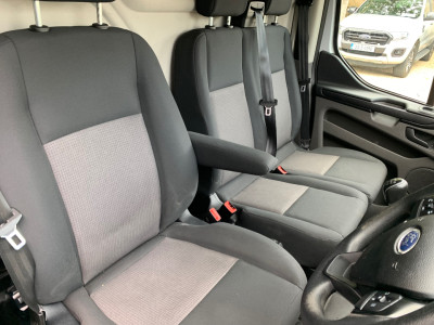 2021 Ford Transit Custom