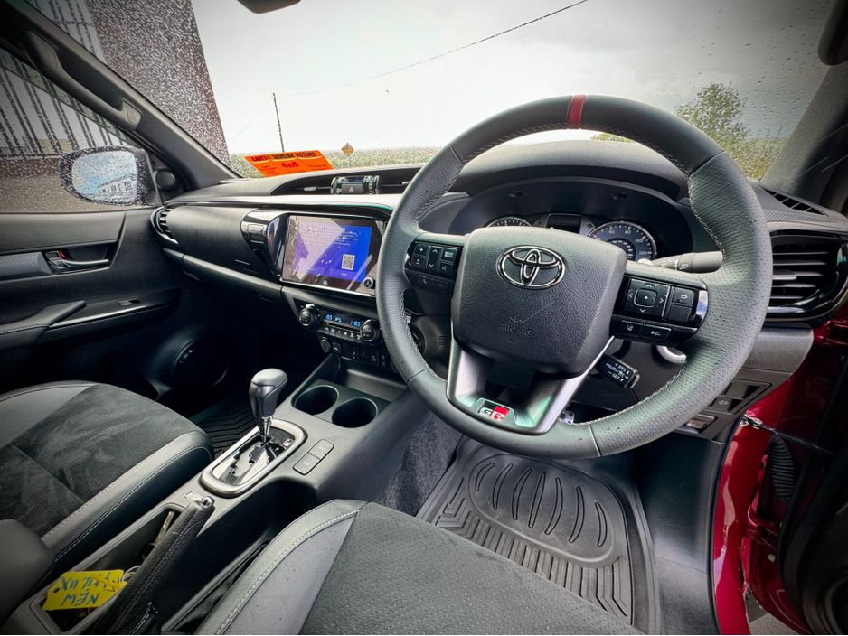2025 Toyota Hilux