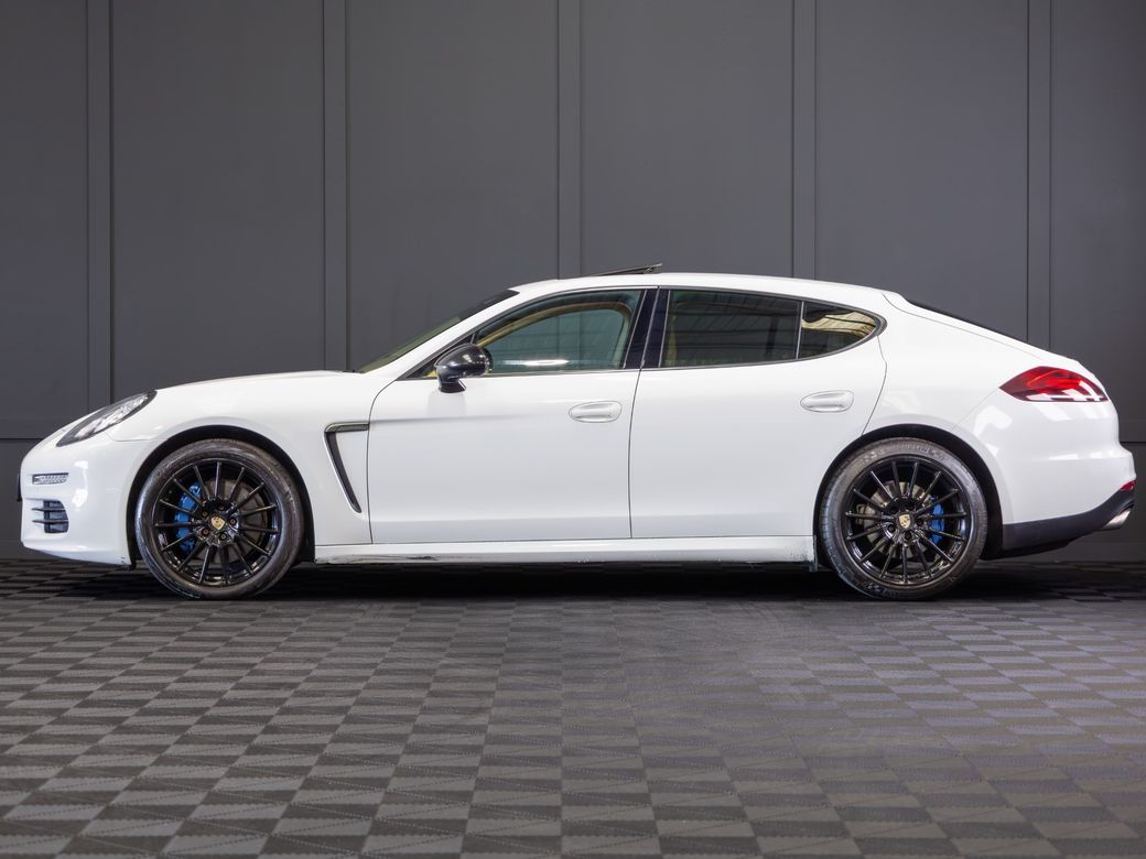 2014 Porsche Panamera