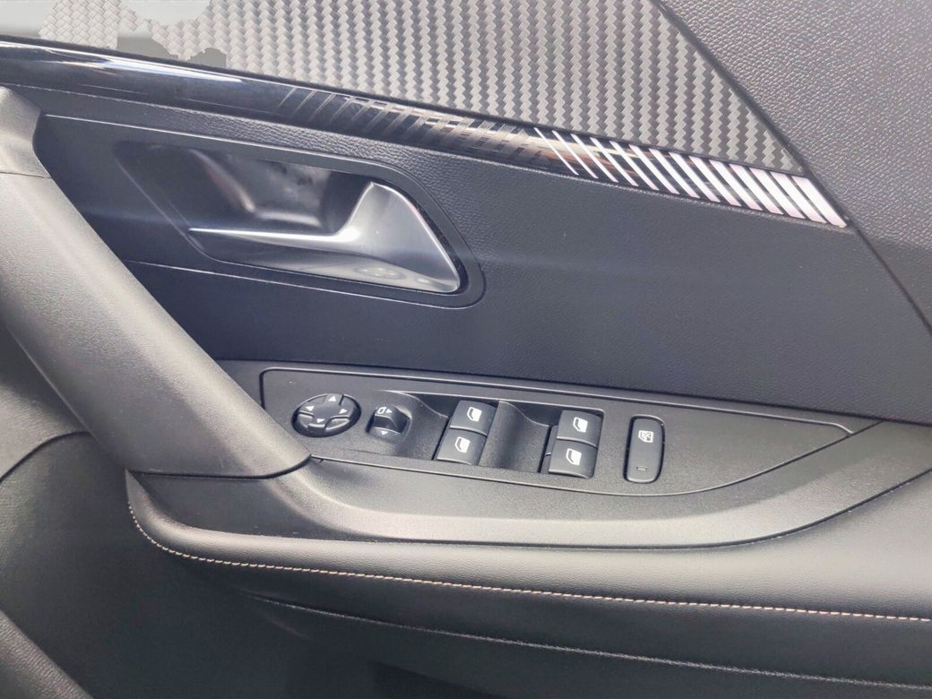 2025 Peugeot 2008