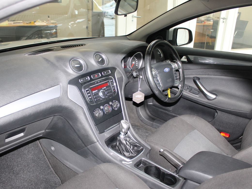 2014 Ford Mondeo