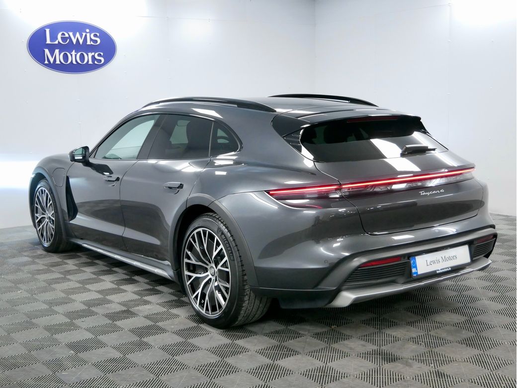 2023 Porsche Taycan