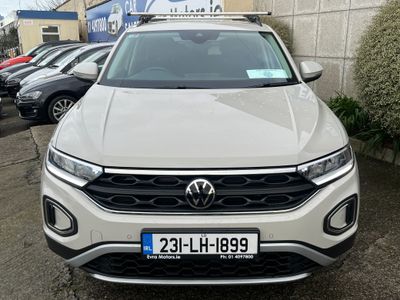 2023 Volkswagen T-Roc