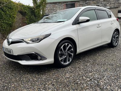 2017 Toyota Auris