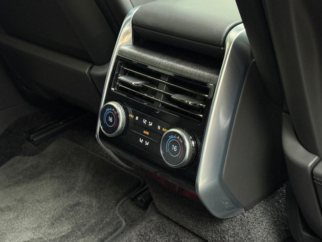 2025 Land Rover Range Rover