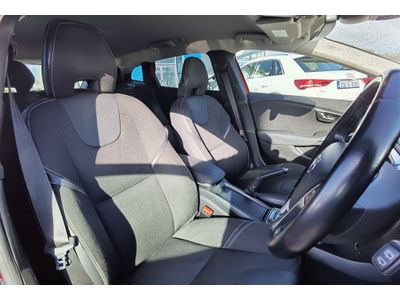 2014 Volvo V40