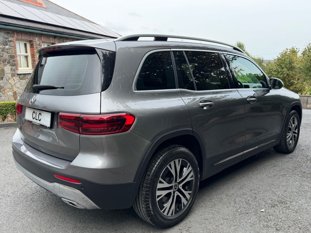 2024 Mercedes-Benz GLB Class