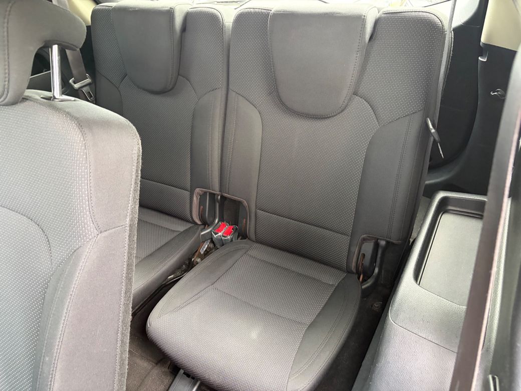 2016 Kia Carens