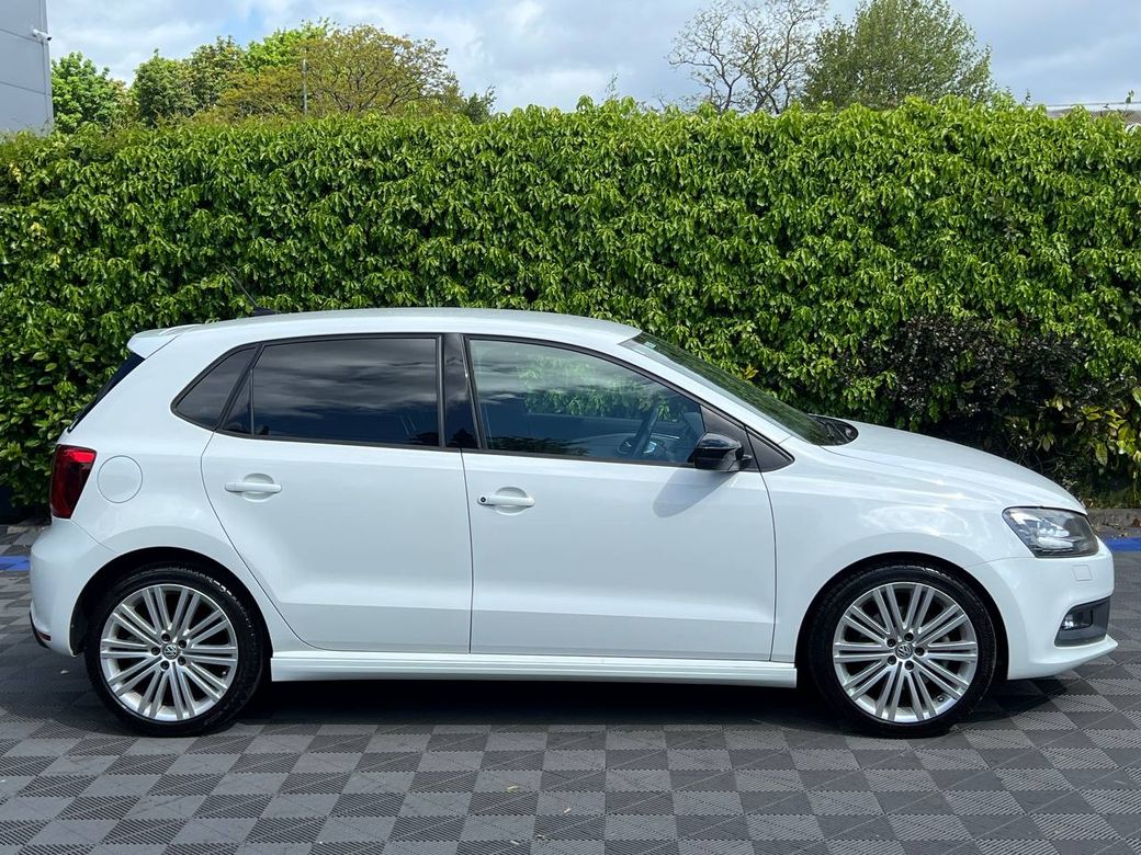 2015 Volkswagen Polo