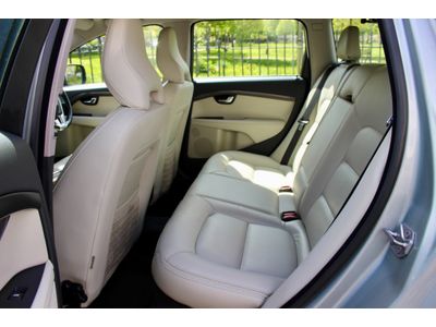 2015 Volvo XC70